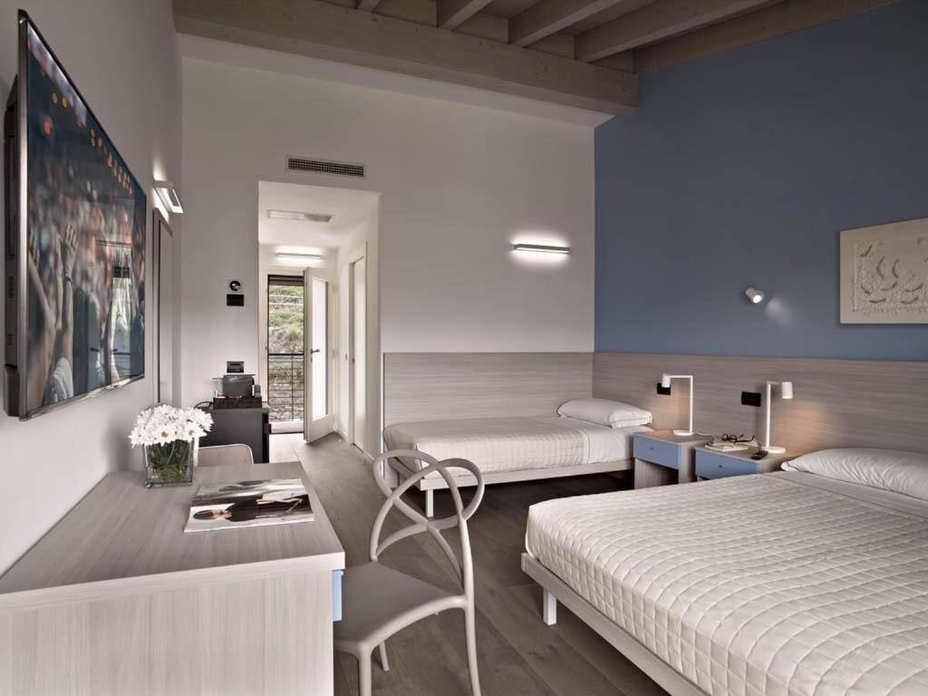 Residence Caffe Maya Maslianico Ngoại thất bức ảnh